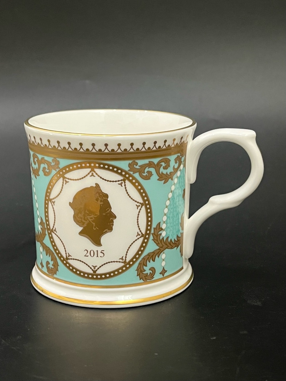 William Edwards HM Queen Elizabeth II Longest Reign Beaker Mug 2015